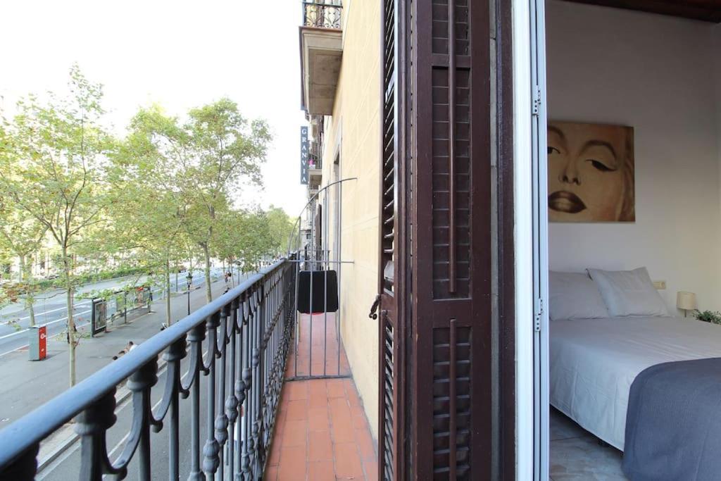 Ferienwohnung Paseo De Gracia Gran Via De Les Corts Catalanes Barcelona Exterior foto